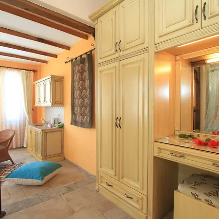 Hotel The Olive Tree *